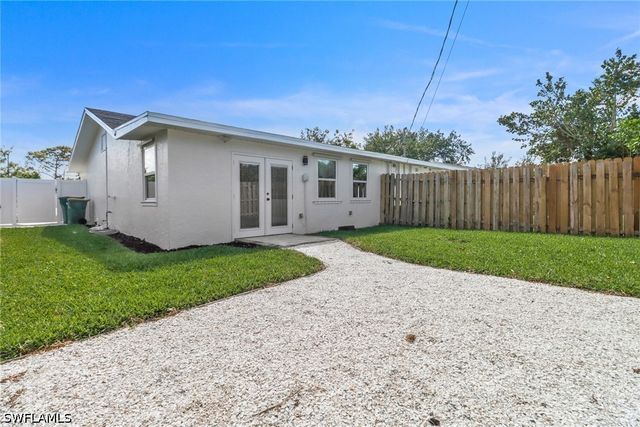 4525 Fluvia AVE, Naples, FL 34103