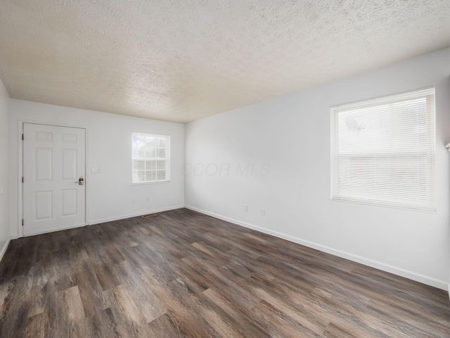 4835 Duke Philip Drive, 39A, Hilliard, OH 43026