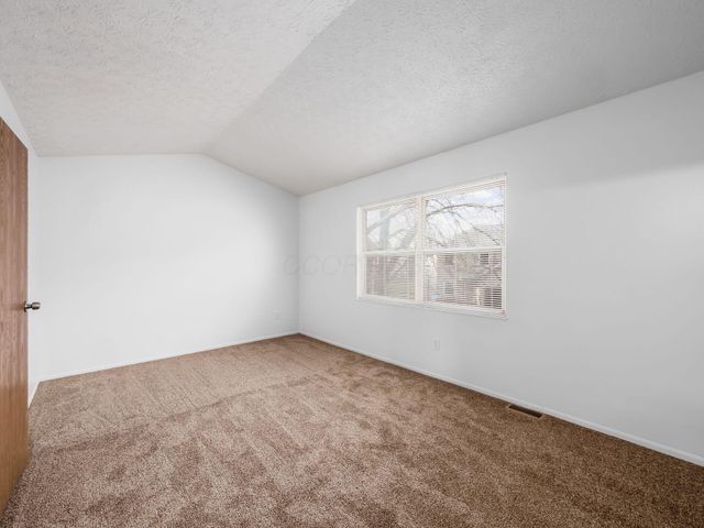 4835 Duke Philip Drive, 39A, Hilliard, OH 43026