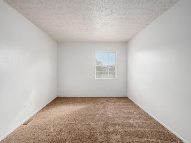 4835 Duke Philip Drive, 39A, Hilliard, OH 43026