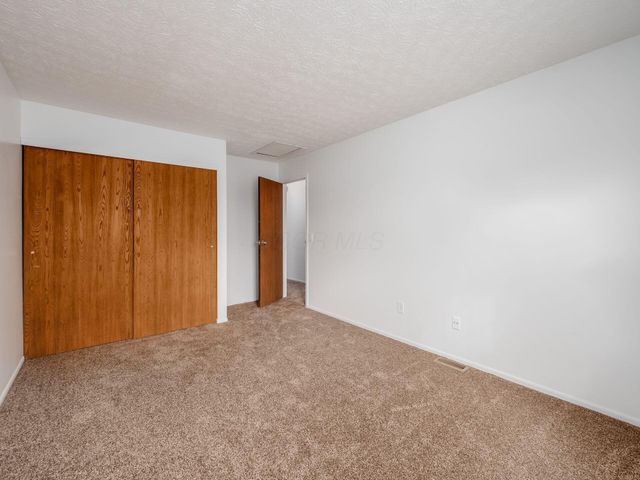 4835 Duke Philip Drive, 39A, Hilliard, OH 43026