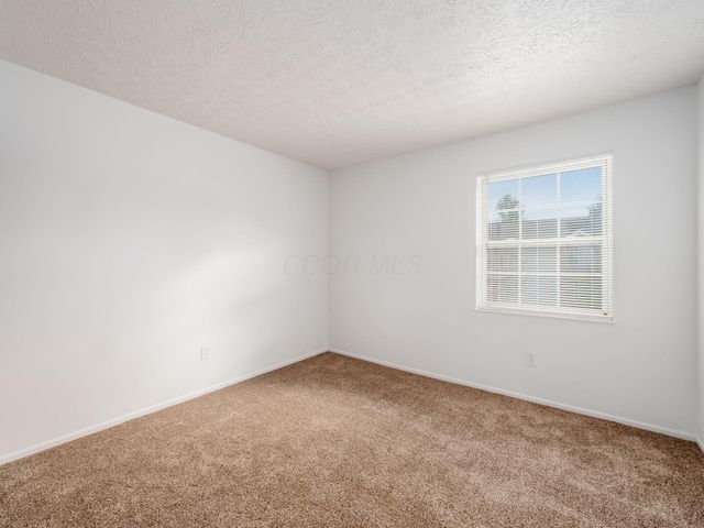 4835 Duke Philip Drive, 39A, Hilliard, OH 43026