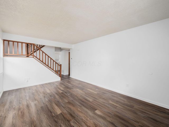 4835 Duke Philip Drive, 39A, Hilliard, OH 43026