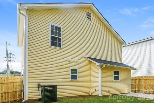 5617 Joshua Lane, Charlotte, NC 28217