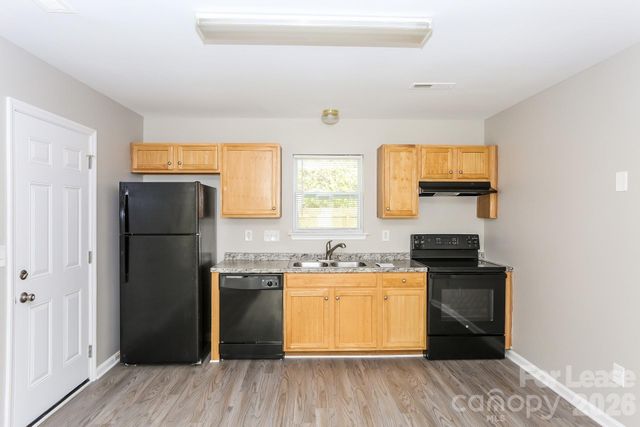 5617 Joshua Lane, Charlotte, NC 28217