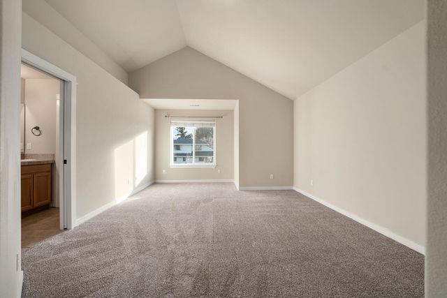 3216 NE Zoe Avenue, Bend, OR 97701