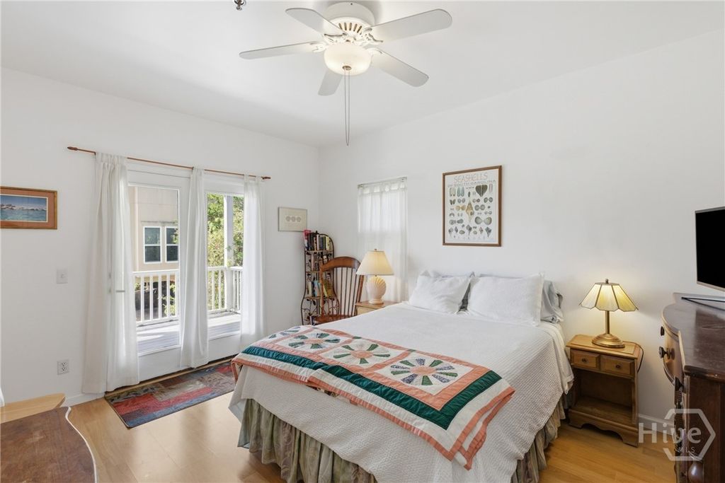 Image 17 of property listing at 8 Lighthouse Lane, Tybee Island, GA 31328