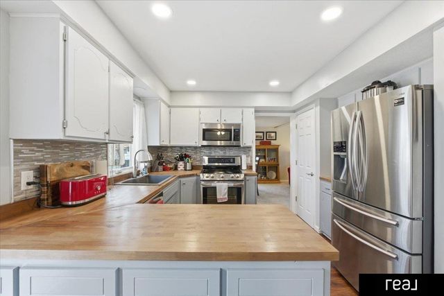 12908 S 29th Avenue, Bellevue, NE 68123