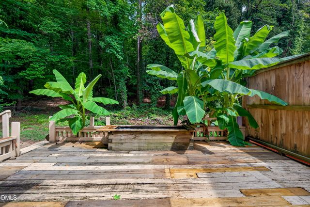 5701 Forest Lawn Court, Raleigh, NC 27612