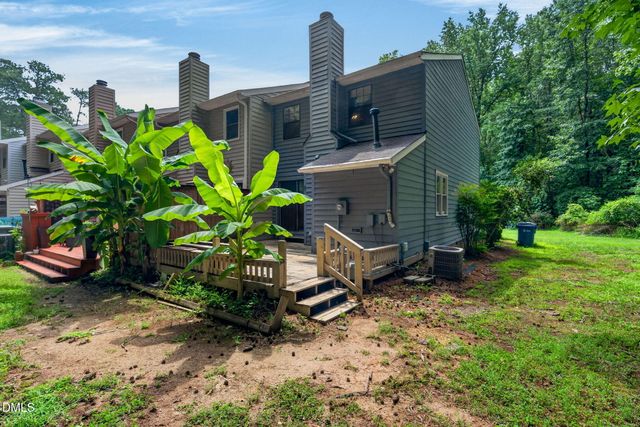 5701 Forest Lawn Court, Raleigh, NC 27612
