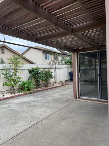 2260 Apple Orchard Court, Rancho Cordova, CA 95670