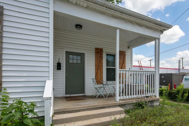 16 16th Street, Paris, KY 40361