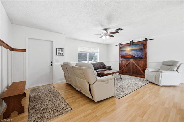 5990 Milne CIR, North Fort Myers, FL 33903