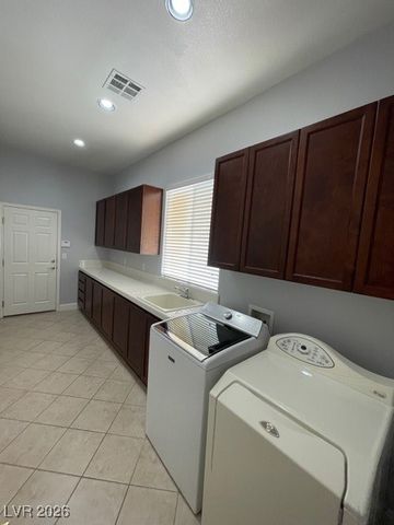 3173 Elk Clover Street, Las Vegas, NV 89135