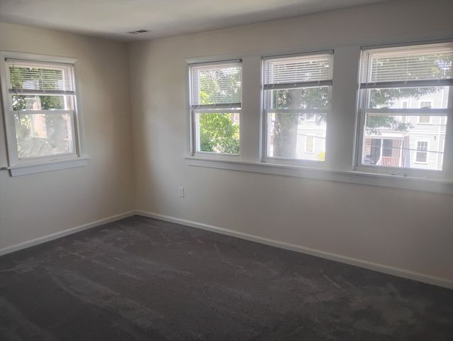 32 Falmouth Ave 0, Brockton, MA 02301