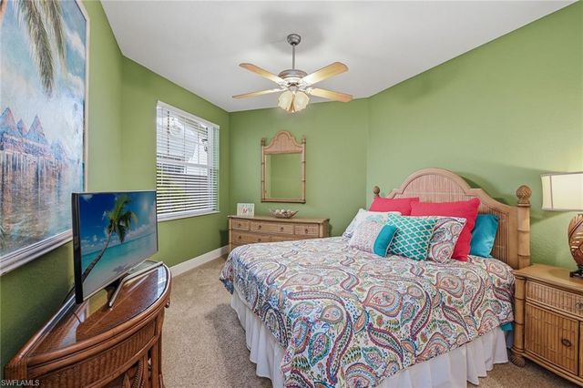 9154 Cherry Oaks LN 101, Naples, FL 34114