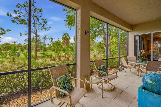 9154 Cherry Oaks LN 101, Naples, FL 34114