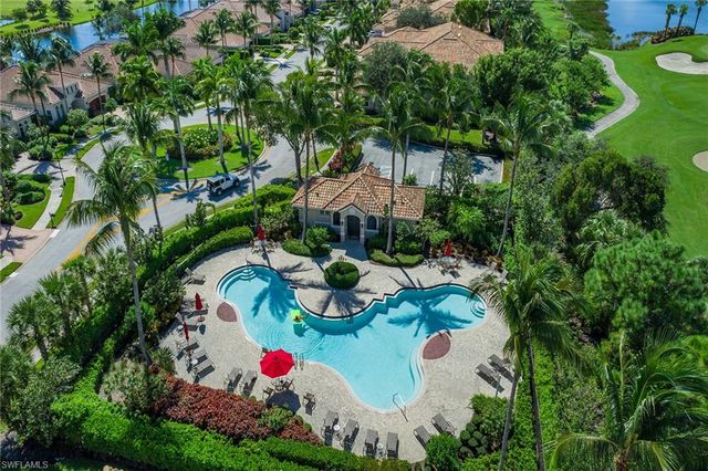 9154 Cherry Oaks LN 101, Naples, FL 34114