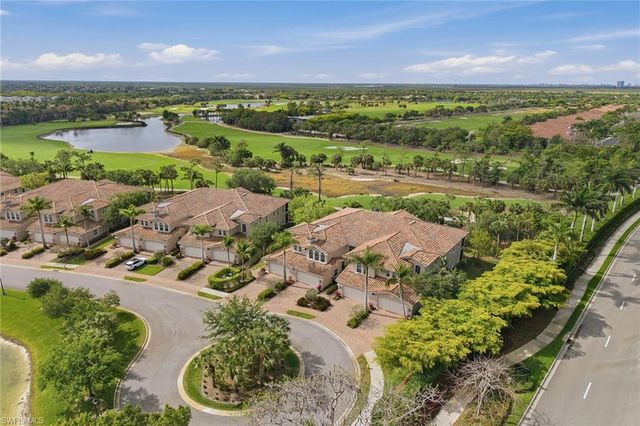 9154 Cherry Oaks LN 101, Naples, FL 34114