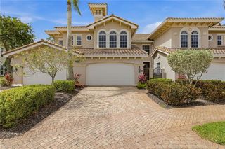 9154 Cherry Oaks LN 101, Naples, FL 34114