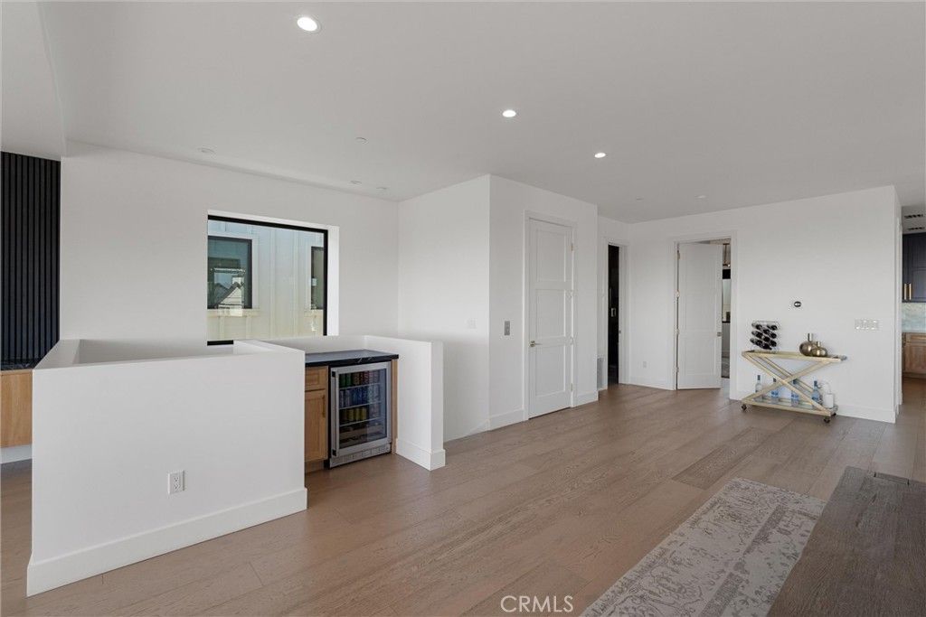 Image 21 of property listing at 1504 Prospect Avenue, Hermosa Beach, CA 90254