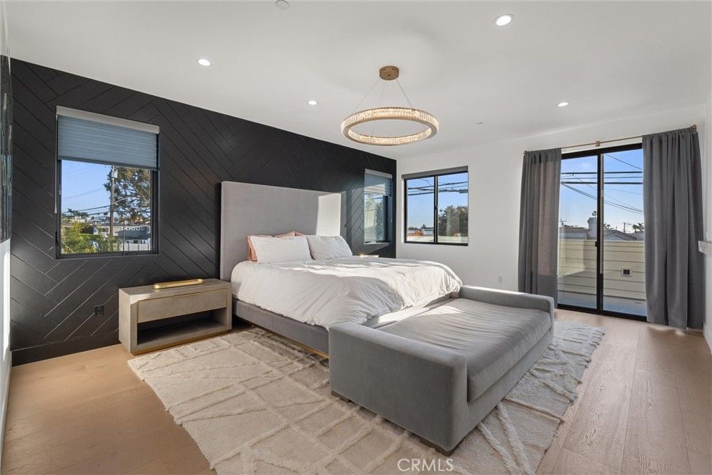 Image 30 of property listing at 1504 Prospect Avenue, Hermosa Beach, CA 90254