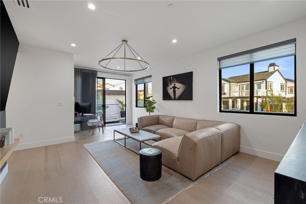 Image 35 of property listing at 1504 Prospect Avenue, Hermosa Beach, CA 90254