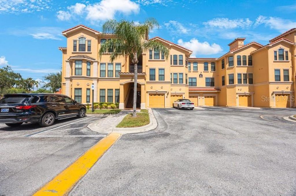 2724 VIA MURANO 630, Clearwater, FL 33764