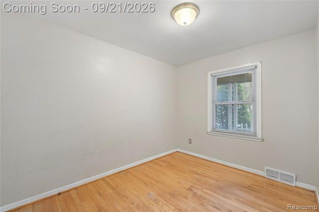 9665 Arcola Street, Livonia, MI 48150