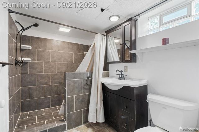 9665 Arcola Street, Livonia, MI 48150