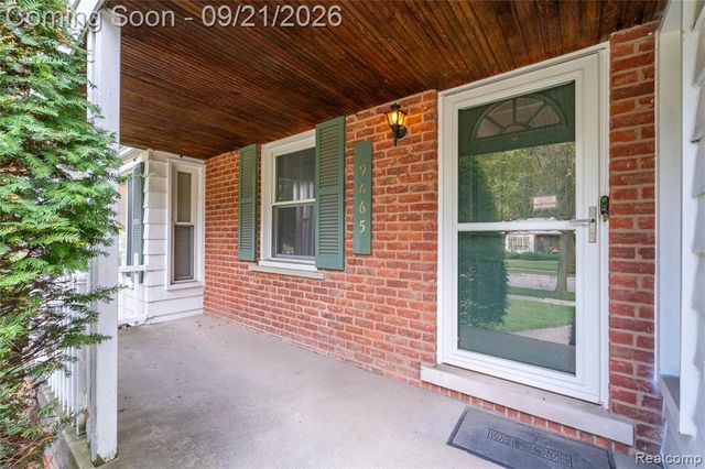 9665 Arcola Street, Livonia, MI 48150
