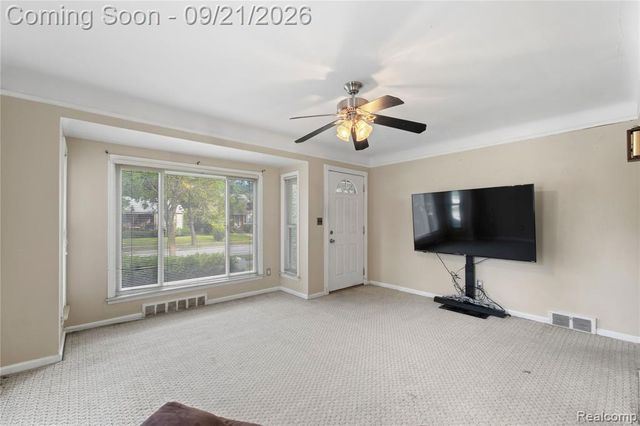 9665 Arcola Street, Livonia, MI 48150