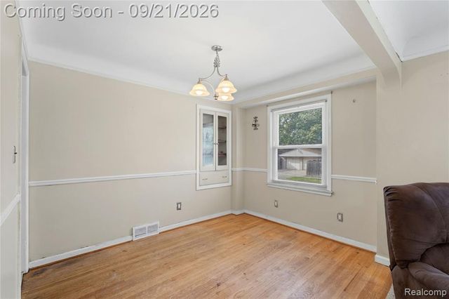 9665 Arcola Street, Livonia, MI 48150