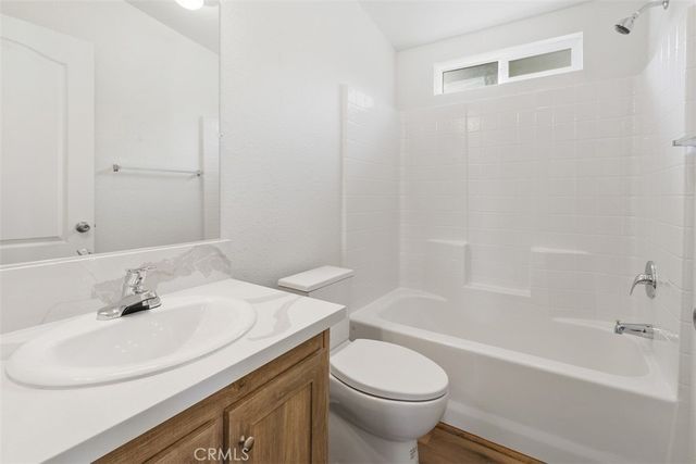 40589 Los Amantes, Temecula, CA 92592
