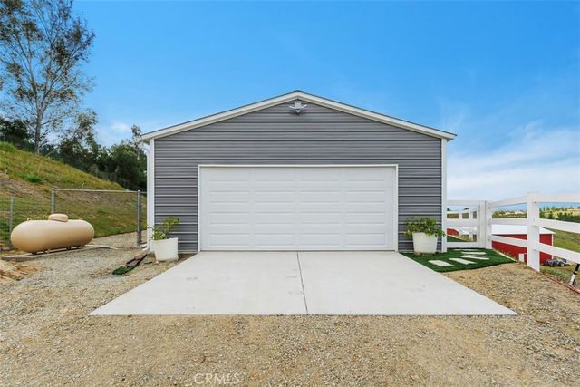 40589 Los Amantes, Temecula, CA 92592