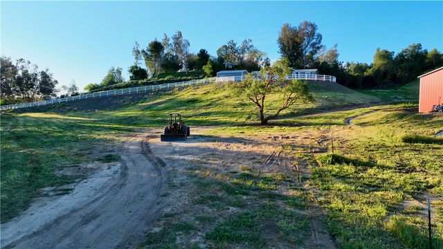 40589 Los Amantes, Temecula, CA 92592