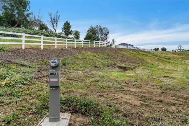 40589 Los Amantes, Temecula, CA 92592
