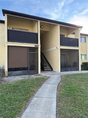 942 LAKE DESTINY ROAD B, Altamonte Springs, FL 32714