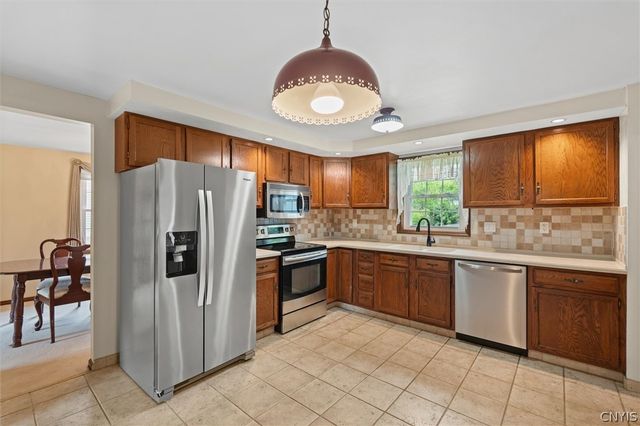 104 Winsboro Road, Manlius, NY 13116