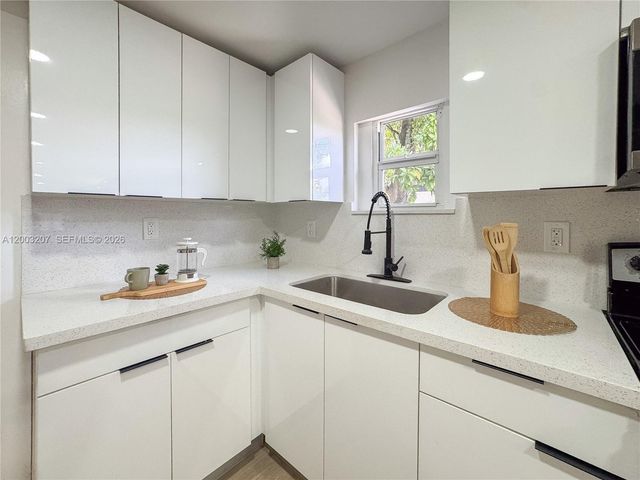 7135 NW 16th Ave, Miami, FL 33147