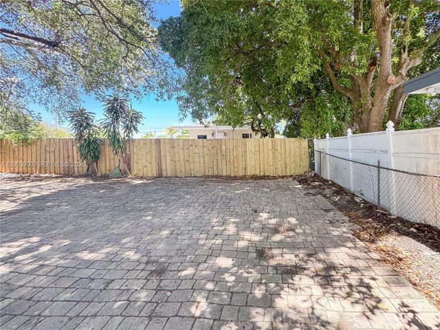 7135 NW 16th Ave, Miami, FL 33147