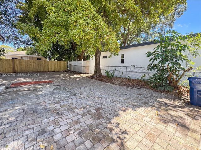 7135 NW 16th Ave, Miami, FL 33147