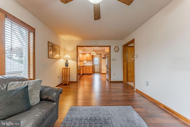 212 ZANE AVE, Jenkintown, PA 19046