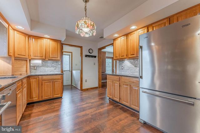212 ZANE AVE, Jenkintown, PA 19046