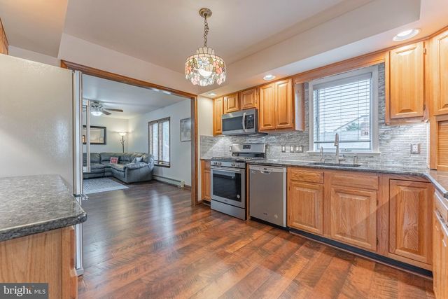 212 ZANE AVE, Jenkintown, PA 19046