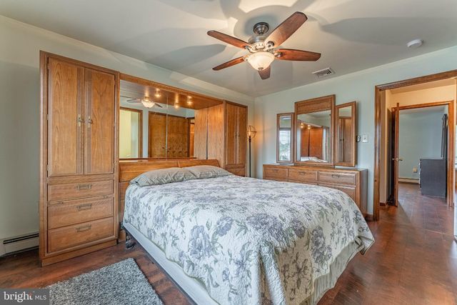212 ZANE AVE, Jenkintown, PA 19046