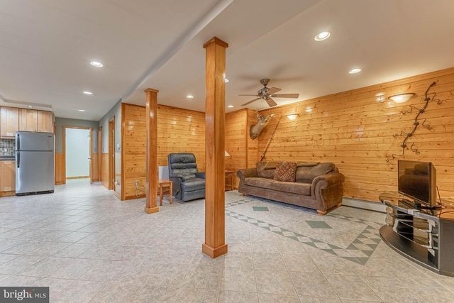 212 ZANE AVE, Jenkintown, PA 19046