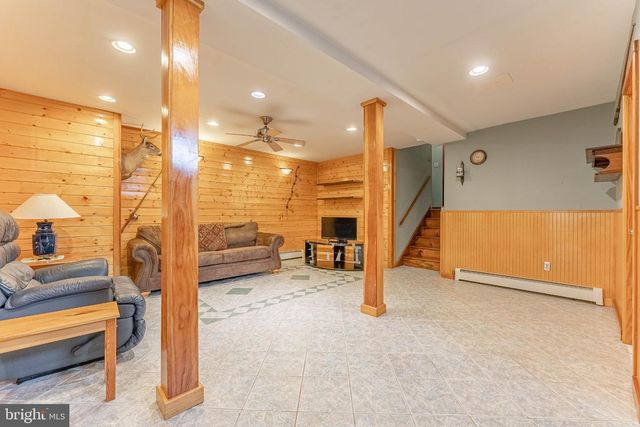 212 ZANE AVE, Jenkintown, PA 19046