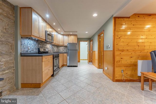 212 ZANE AVE, Jenkintown, PA 19046
