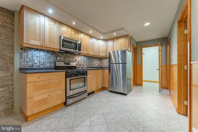 212 ZANE AVE, Jenkintown, PA 19046